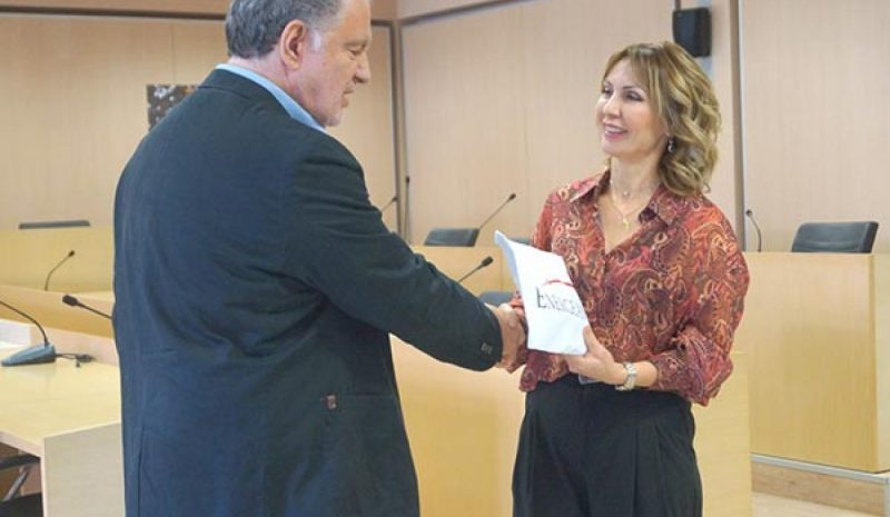 Η Energean στηρίζει στις γιορτές  άπορες οικογένειες του Δήμου Ζίτσας