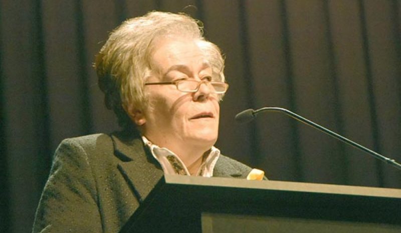 ΕΥΑΝΘΙΑ ΚΑΡΡΑ: Ο παιδικός  καρκίνος μπορεί να ιαθεί…
