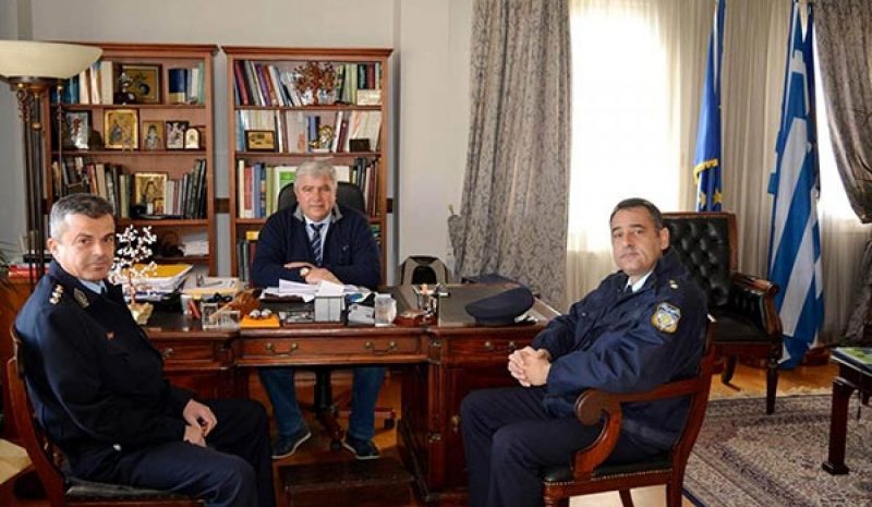 Συνάντηση Ν. Γεωργάκου με τον Αστυνομικό  Διευθυντή και τον Διοικητή της Τροχαίας