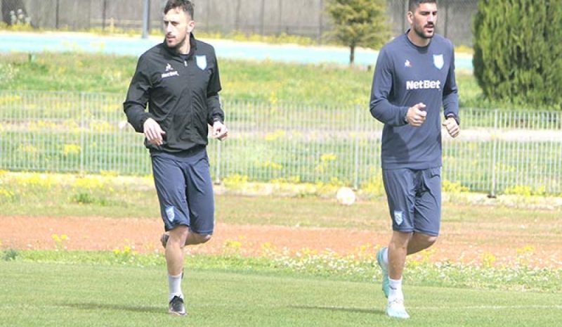 Εκτός πλάνων του Θ. Στάικου οι Παντελάκης και Καραχάλιος 