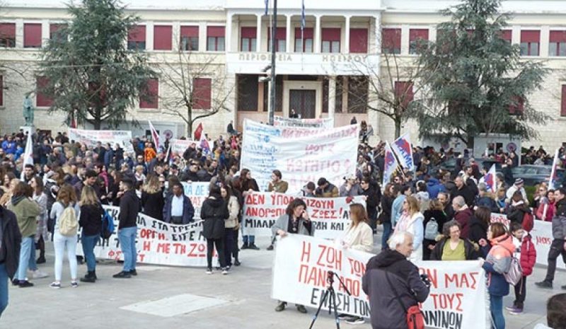 Πολλοί οι συνδικαλιστές, λιγότεροι οι πολίτες στη χθεσινή κινητοποίηση!