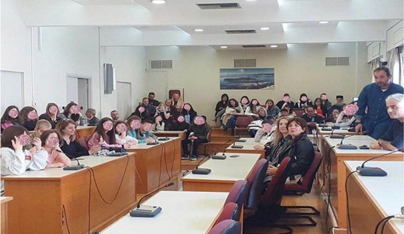 Βραβεία για το λογότυπο της  Περιφερειακής Επιτροπής Ισότητας 