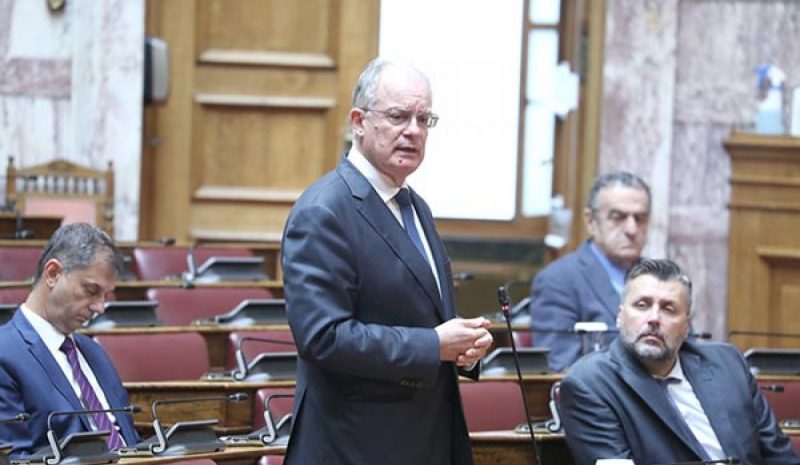Οι προεργασίες για τη νέα Βουλή κρατούν στην Αθήνα τον Κ. Τασούλα 