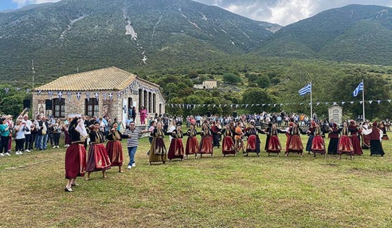 «Φάρος λευτεριάς οι Σουλιώτες»  το μήνυμα από τις εορτές Σουλίου