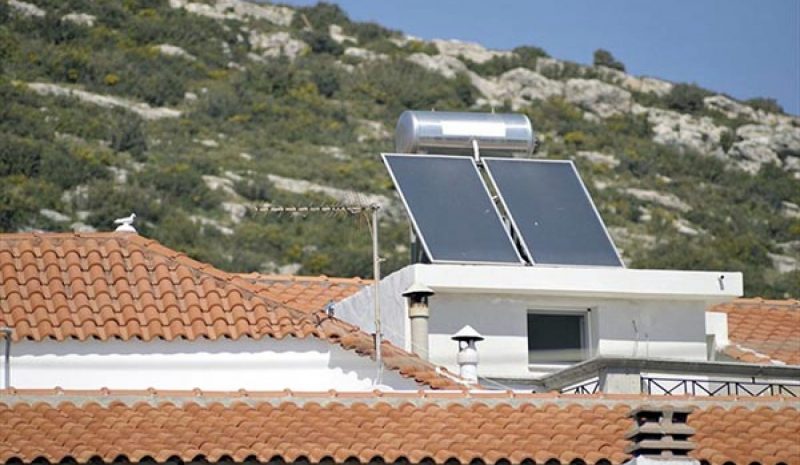 Από αύριο ξεκινά η υποβολή αιτήσεων για  το «Ανακυκλώνω - Αλλάζω Θερμοσίφωνα»