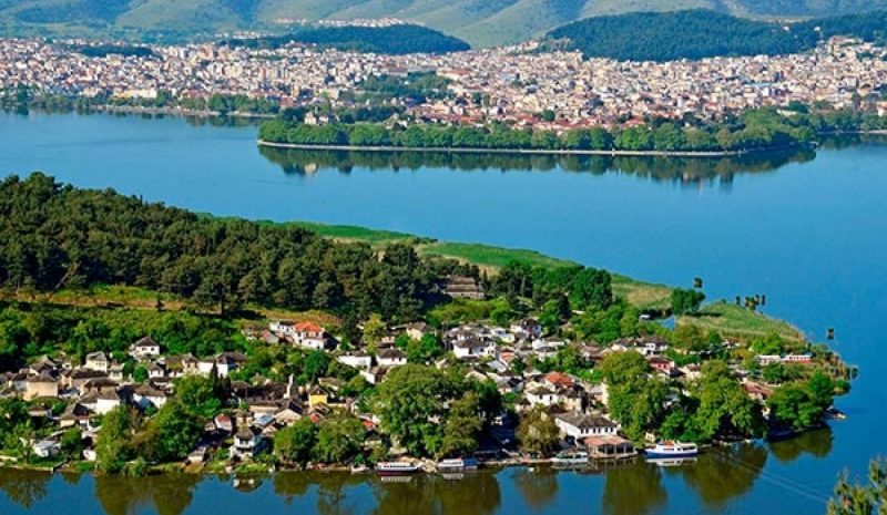 Ύμνοι Σουηδού δημοσιογράφου για την πόλη των Ιωαννίνων