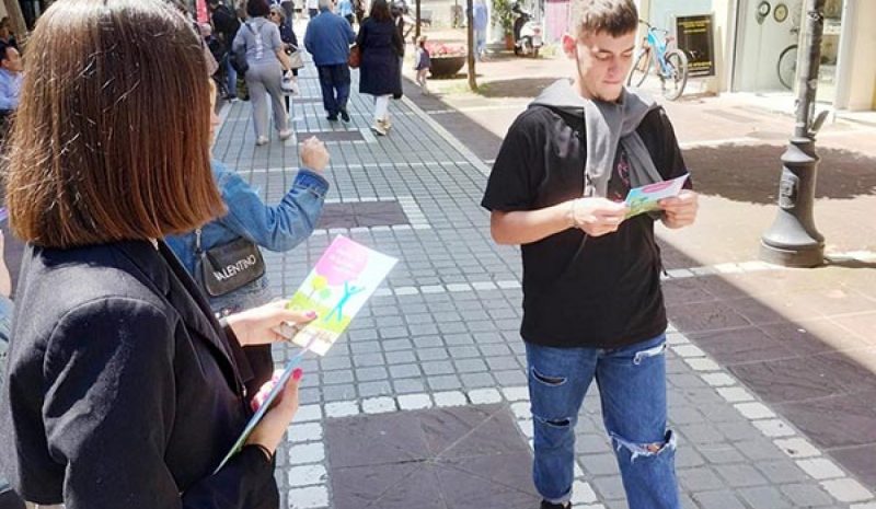Το ηλεκτρονικό τσιγάρο κερδίζει έδαφος μεταξύ των εφήβων