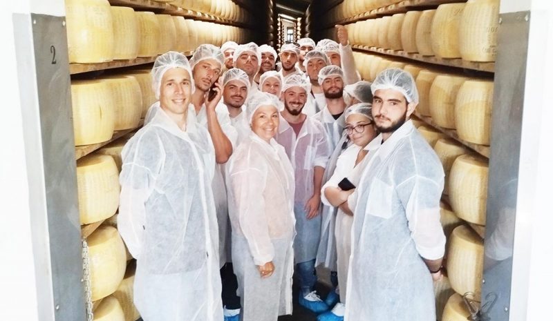 Μάθημα στα Ιταλικά τυριά έκαναν σπουδαστές της Γαλακτοκομικής 