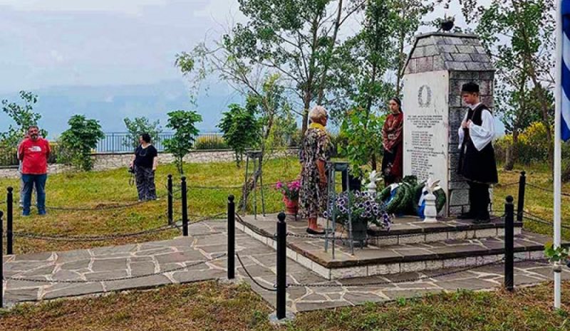 Τιμήθηκαν με συγκίνηση τα 80 χρόνια από το Ολοκαύτωμα στο Γρεβενίτι