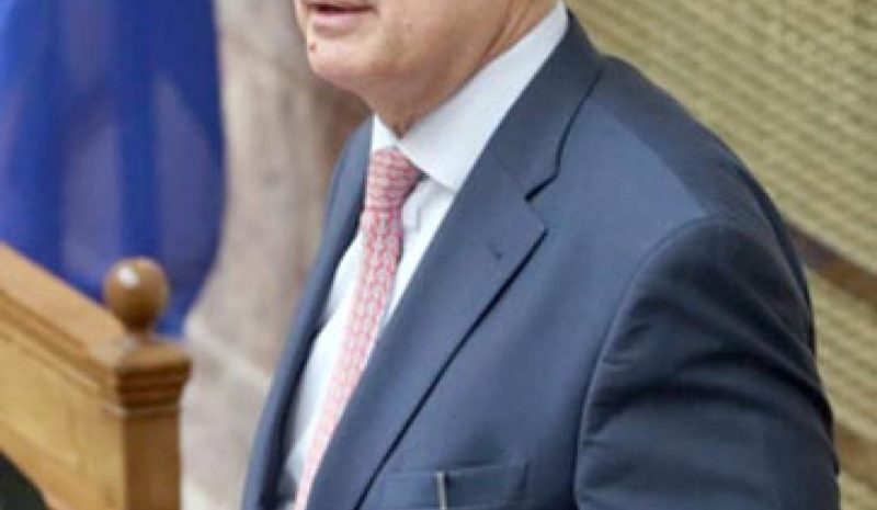 «Γράφει ιστορία» ο νόμος  για την ψήφο των αποδήμων