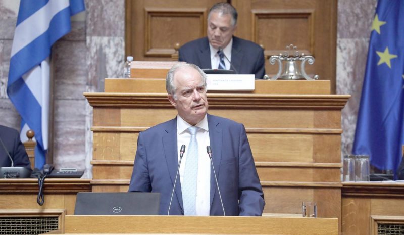 ΚΩΝ. ΤΑΣΟΥΛΑΣ: Να μην αποκλεισθεί κανένας απόδημος Έλληνας από το δικαίωμα της ψήφου