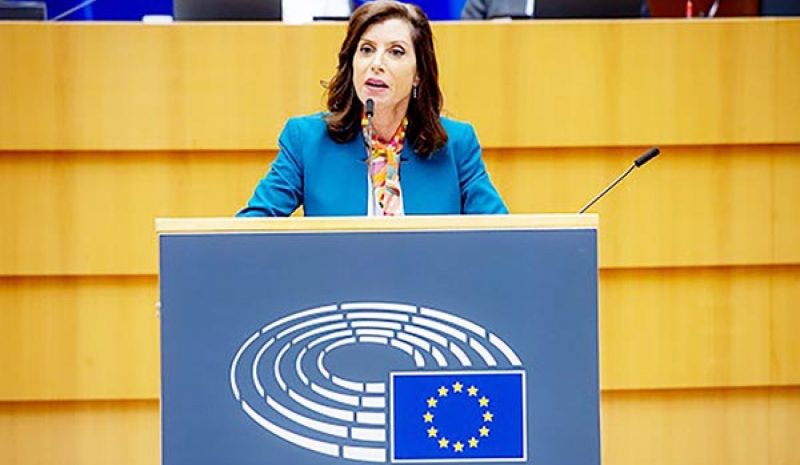 Να στηρίξει έμπρακτα η Ε.Ε.  την Ελλάδα για τις πυρκαγιές