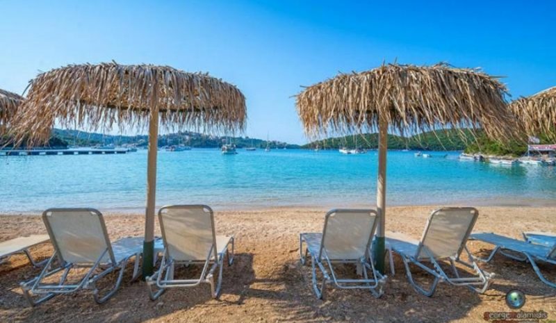 Παρέμβαση του Αρείου Πάγου για  την ελεύθερη πρόσβαση στις παραλίες