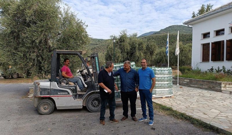  Οι δημοσιογράφοι της περιφέρειας  έστειλαν νερά στους πλημμυροπαθείς