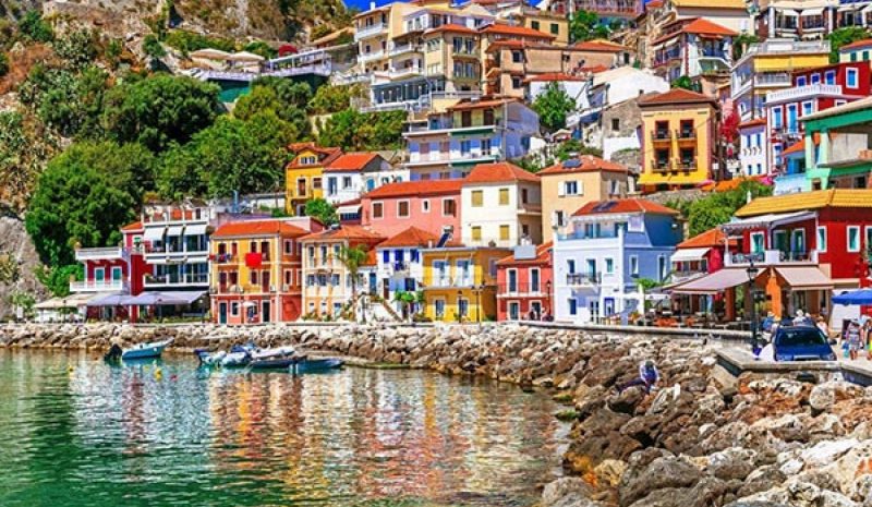 Προέχει το αποχετευτικό και η σύνδεση  της Πάργας με τον βιολογικό καθαρισμό