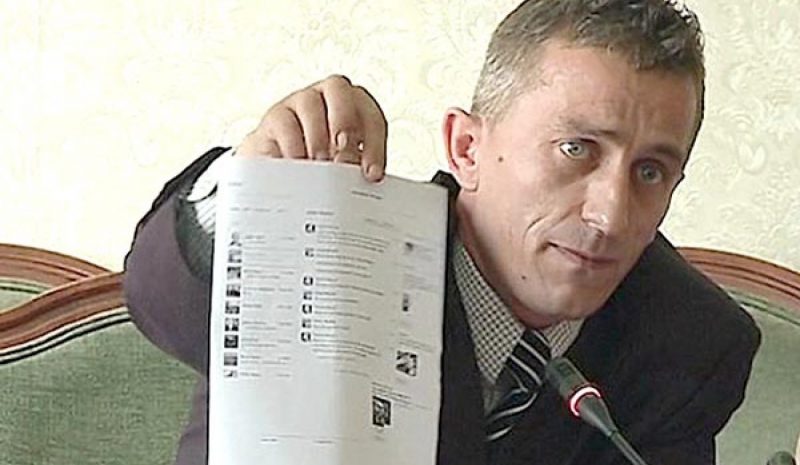 Αλληλέγγυος στον Φρ. Μπελέρη γνωστός Αλβανός δημοσιογράφος