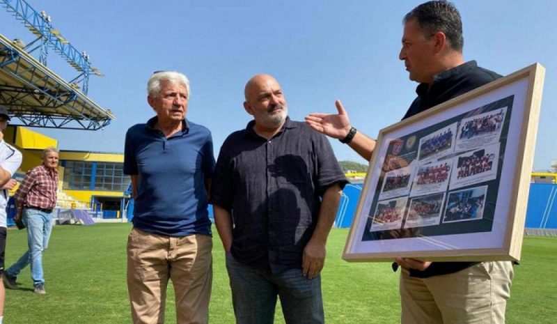 Φιλικά παιχνίδια στο Αγρίνιο για τον ΑΟ Σταυρακίου, τίμησε τον Μάκη Μπελεβώνη