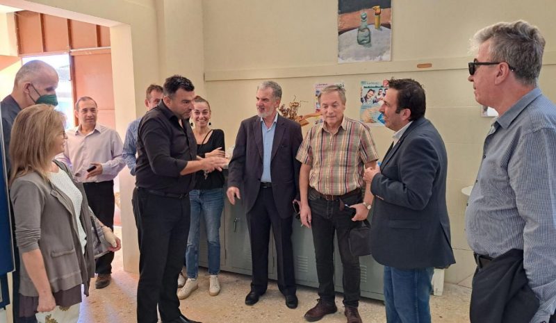 Από την Άρτα ξεκίνησε το οδοιπορικό του ΠΑΣΟΚ-ΚΙΝΑΛ για την Παιδεία