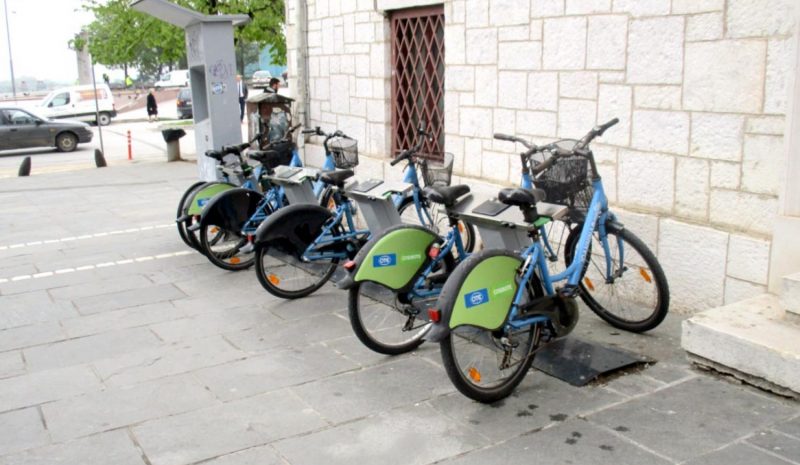 Παρήγγειλε 55 «έξυπνα» ποδήλατα ο Δήμος  χωρίς μελέτη για το πού και πώς θα κυκλοφορούν!