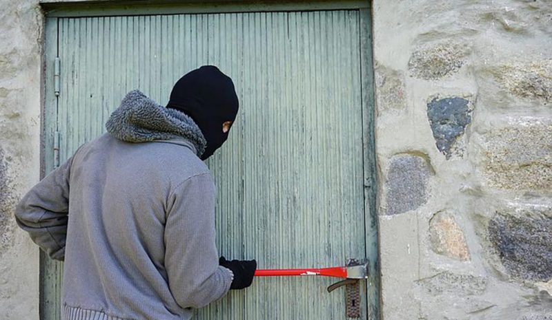  Στο… δόκανο σπείρα που  άνοιγε σπίτια στην Άρτα