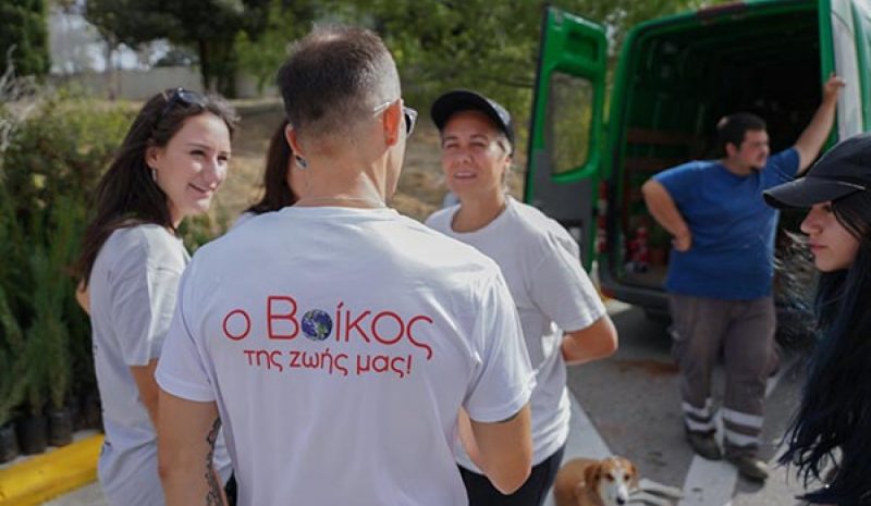  H Bίκος Α.Ε. φύτεψε 1.000 δενδρύλλια 