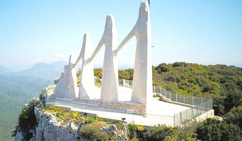 «Ανάδειξη και όχι αλλοίωση  του μνημείου Ζαλόγγου…»!
