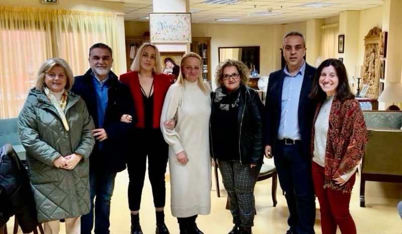 Δίπλα στα παιδιά της ΕΛΕΠΑΠ το ΠΑΣΟΚ - ΚΙΝΑΛ Ιωαννίνων