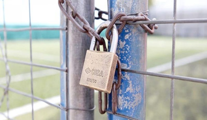 Λουκέτο της κυβέρνησης στις εξέδρες για δύο μήνες!