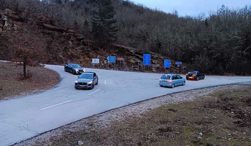 Μία διαγράμμιση  στα… Κουτουρού!
