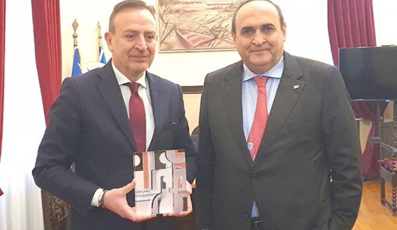 Έκθεση με έργα Γ. Μόραλη στη Δημοτ. Πινακοθήκη Ιωαννίνων