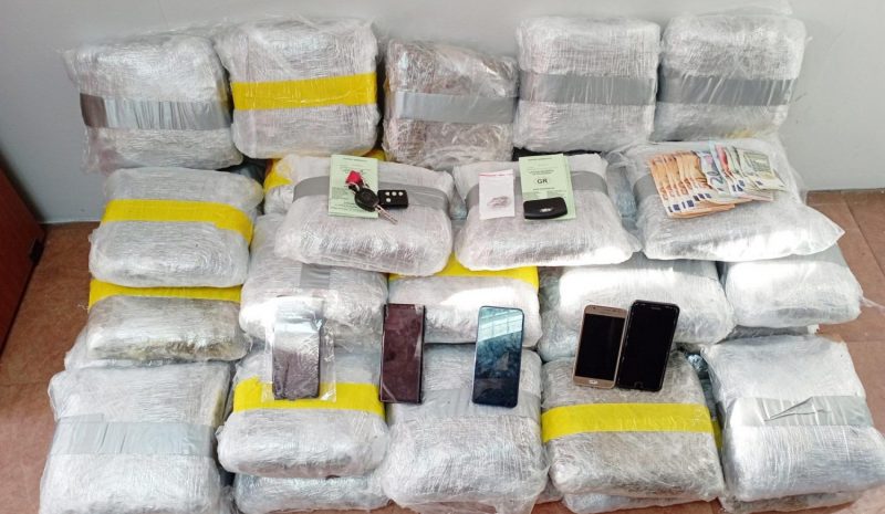 Πάνω από 54 κιλά χασίς  εντοπίστηκαν στα Γιάννενα