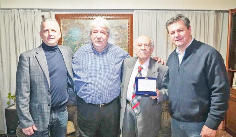 Βραβεύτηκε ο σπουδαίος Ηπειρώτης  κλαρινίστας Γρηγόρης Καψάλης 