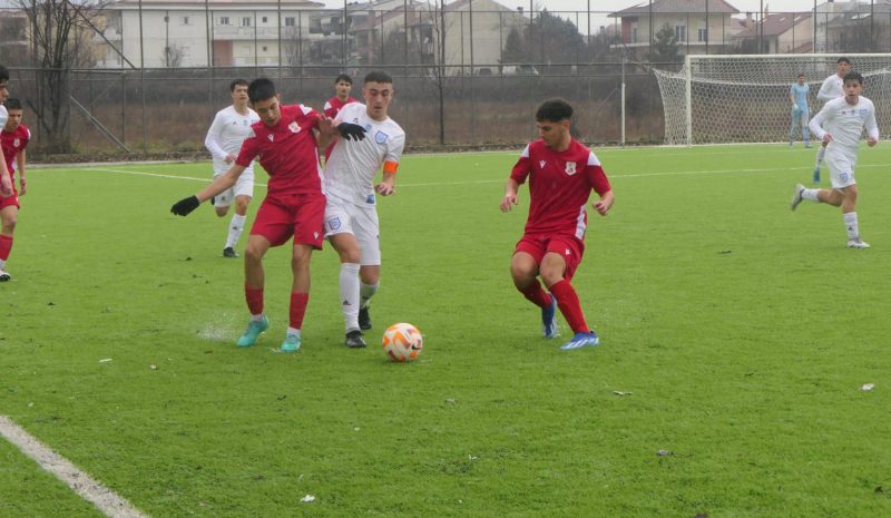 Τη Λαμία υποδέχεται η Κ19,  εκτός έδρας παίζουν Κ15-Κ17