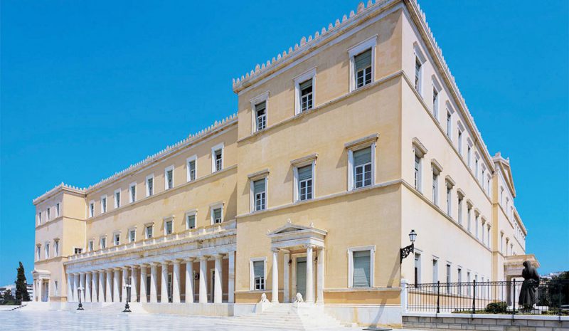  Στήριξη στα παιδιά πεσόντων  αστυνομικών – στρατιωτικών