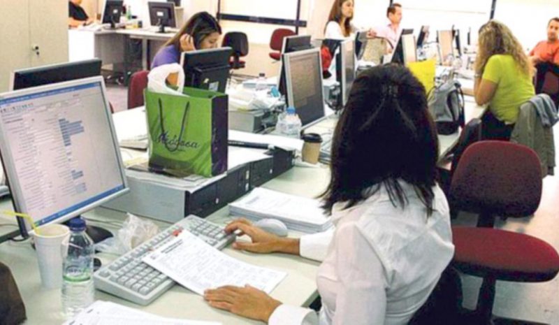 Έως 15 Απριλίου οι αιτήσεις για μετατάξεις  και αποσπάσεις δημοσίων υπαλλήλων