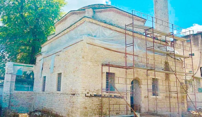 Σε εξέλιξη οι εργασίες αναστήλωσης  στο Τζαμί Καλούτσιανης Ιωαννίνων!