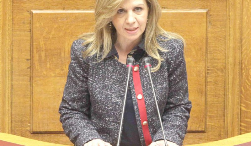 Η ΝΔ μεταλλάσσει το ΕΣΥ σε βάρος των ασθενών