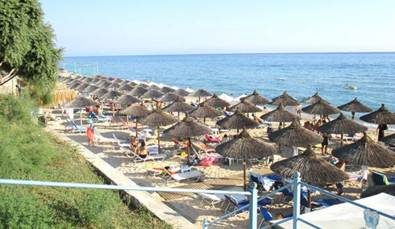 Προχωρούν οι ηλεκτρονικές δημοπρασίες για  πάνω από 1.200 παραχωρήσεις σε παραλίες