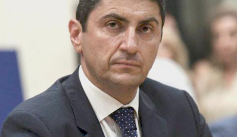 Ο Κ. Μητσοτάκης διέγραψε Λ. Αυγενάκη αλλά εκείνος δηλώνει ότι… δεν φεύγει!