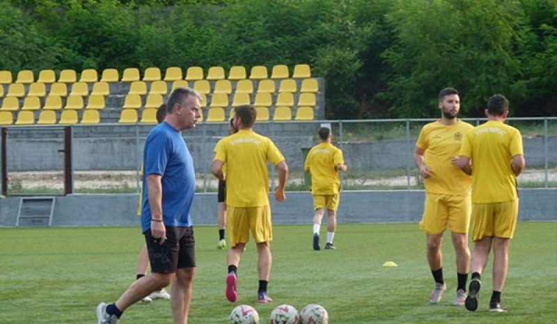 Τα «κεφάλια μέσα»  στη Θύελλα Ελεούσας