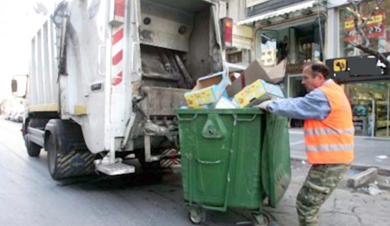 Όλοι φταίνε και… κανείς για τα σκουπίδια στα Γιάννενα!