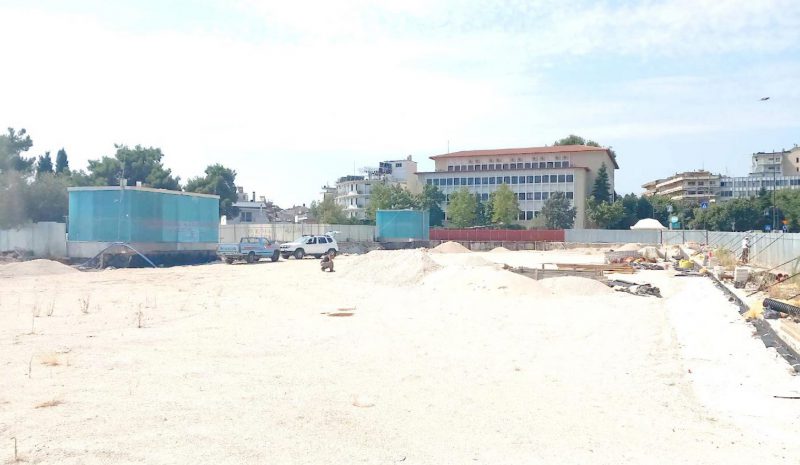 Άγνωστο είναι πότε θα αρχίσουν ξανά οι εργασίες στην Κεντρική Πλατεία!