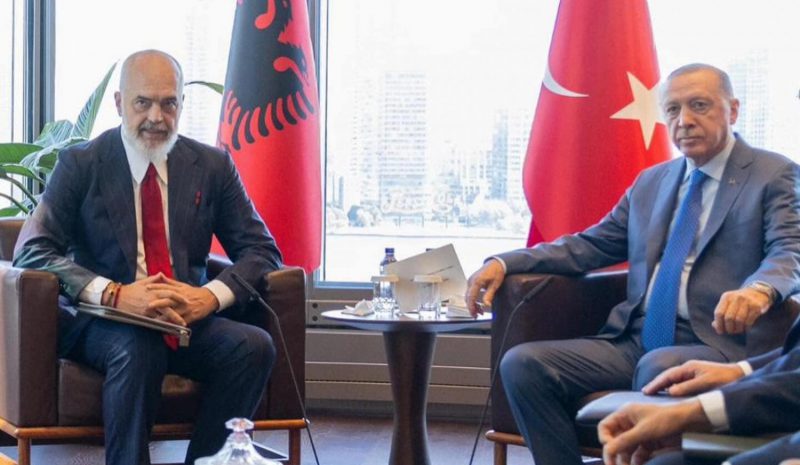  Μουσουλμανικό κράτος στα πρότυπα του Βατικανού θέλει ο Ράμα μέσα στην Αλβανία!