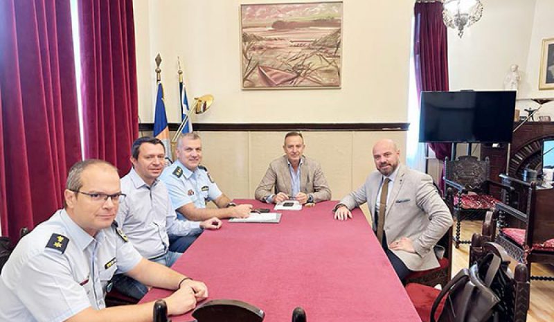 Μικτά κλιμάκια Δήμου - Τροχαίας για να  δοθούν λύσεις σε κυκλοφοριακά θέματα
