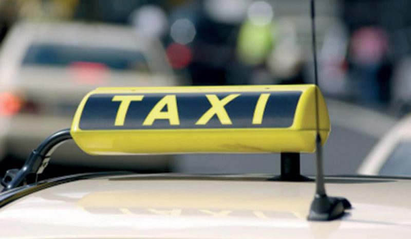 Προθεσμία τριών εβδομάδων για τα αυτοκόλλητα POS στα ΤΑΞΙ