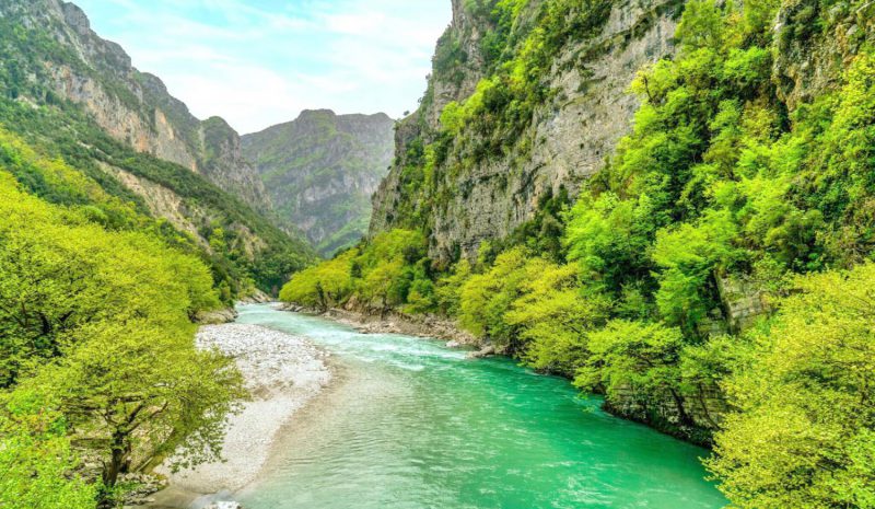 Δραστηριότητες ΣΤΟΠ  και μέσα στον Άραχθο
