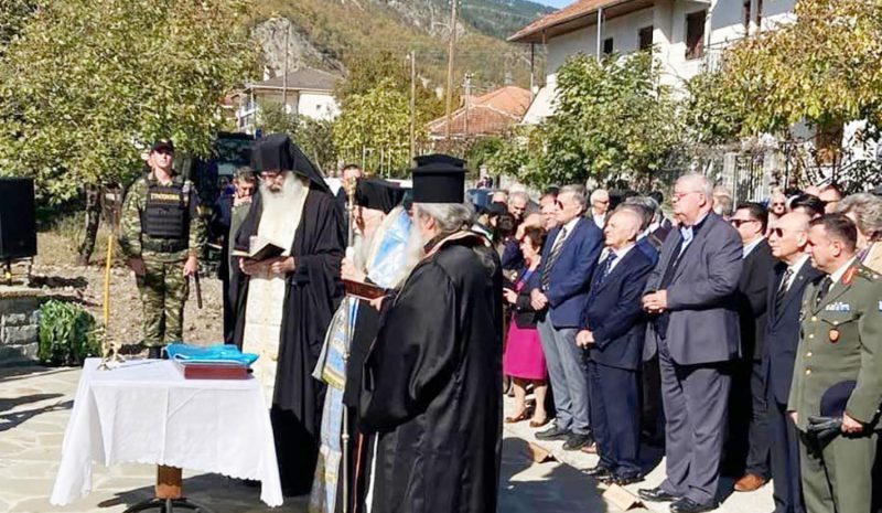 Έγιναν τα αποκαλυπτήρια του νέου  μνημείου της μάχη της Λυκόρραχης