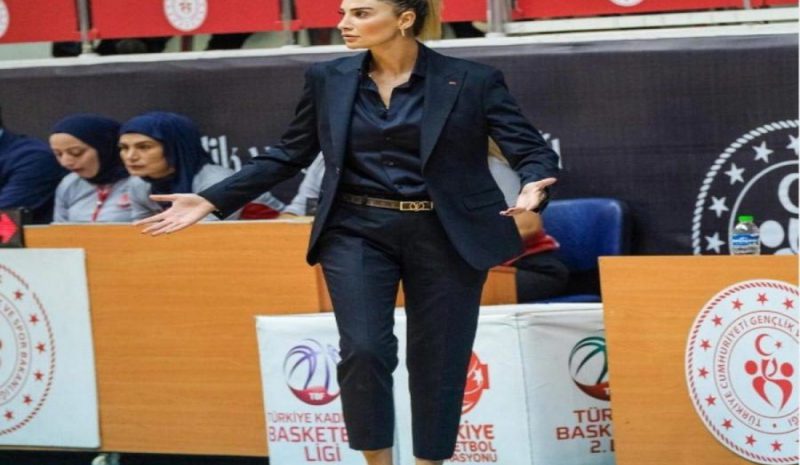 H Τουρκάλα Σ. Ερντέμ προπονήτρια στον ΠΑΣ 