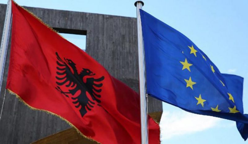 Κ. ΜΗΤΣΟΤΑΚΗΣ: Η Αλβανία να σεβαστεί   τα δικαιώματα της ελληνικής μειονότητας