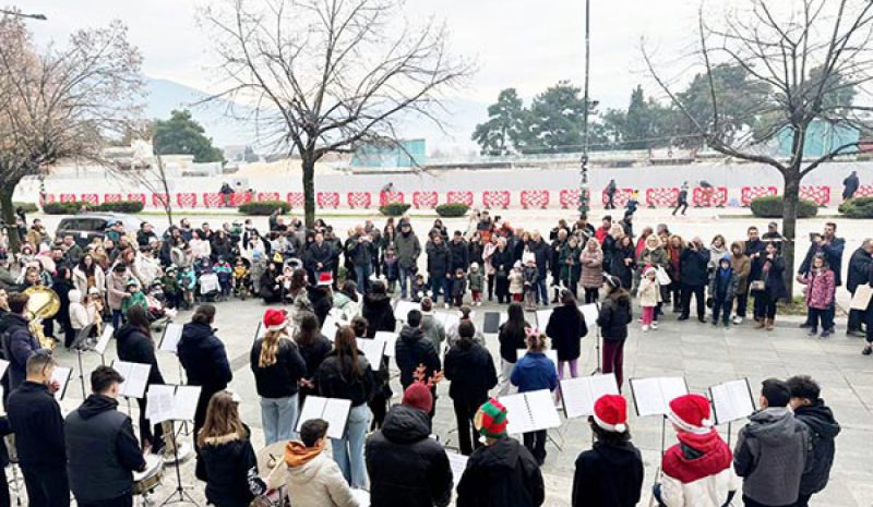 Σε ρυθμούς… Χριστουγέννων  η πόλη των Ιωαννίνων 